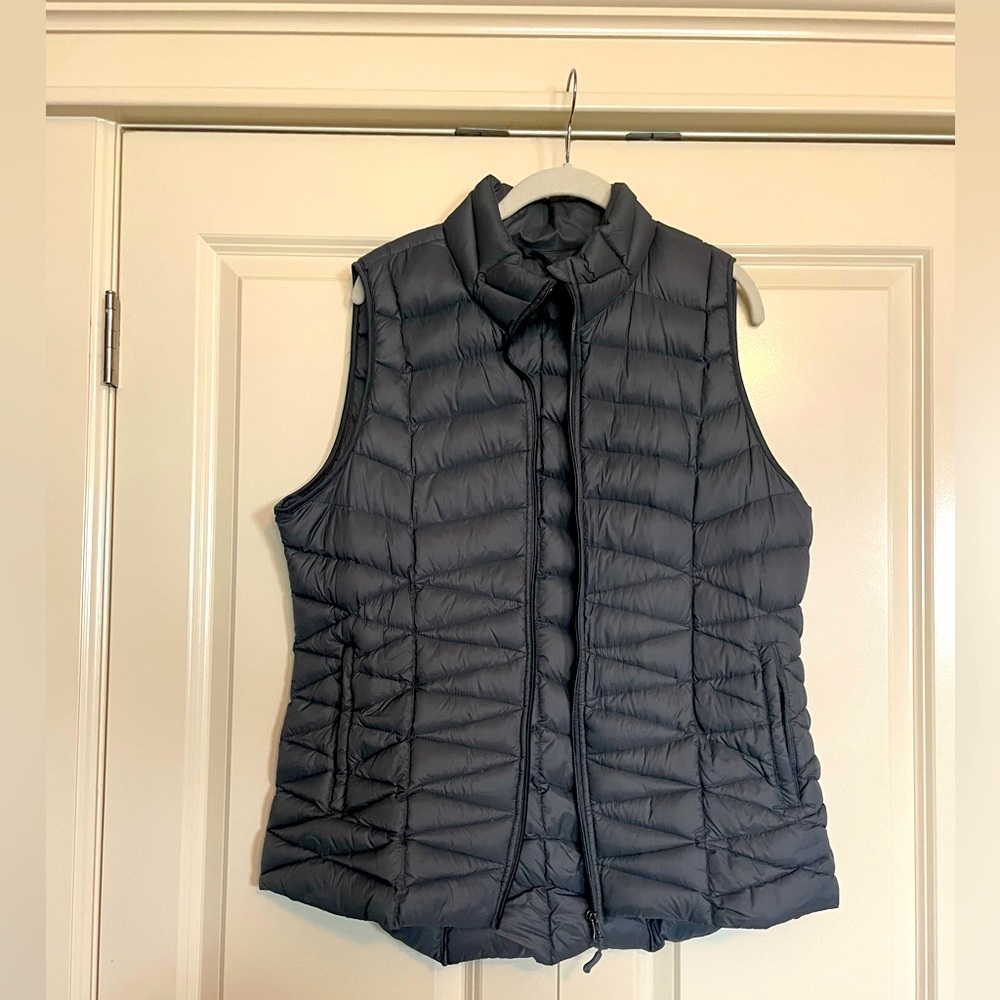 Gray puffer vest